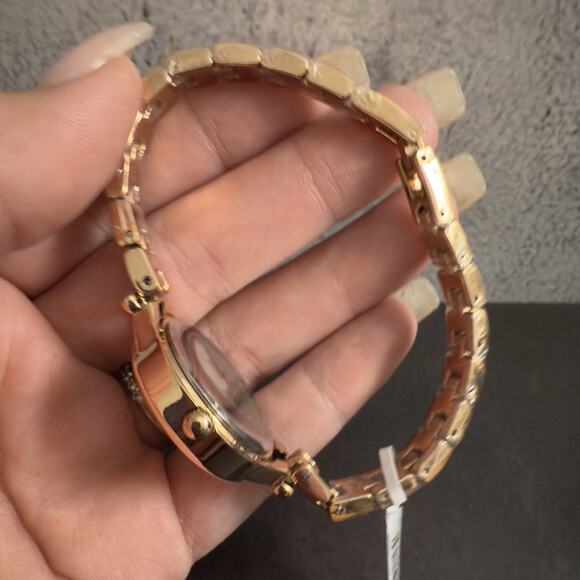 Montres Prestige X Invicta Women's Watch - 30mm, Steel (MPW-0211) - NEW - Picture 11 of 11